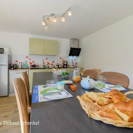 D'hôtes Les Cinq Mésanges 3* Ballay