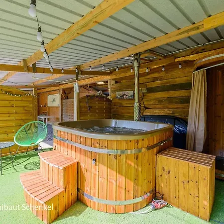 D'hôtes Les Cinq Mésanges Bed & Breakfast